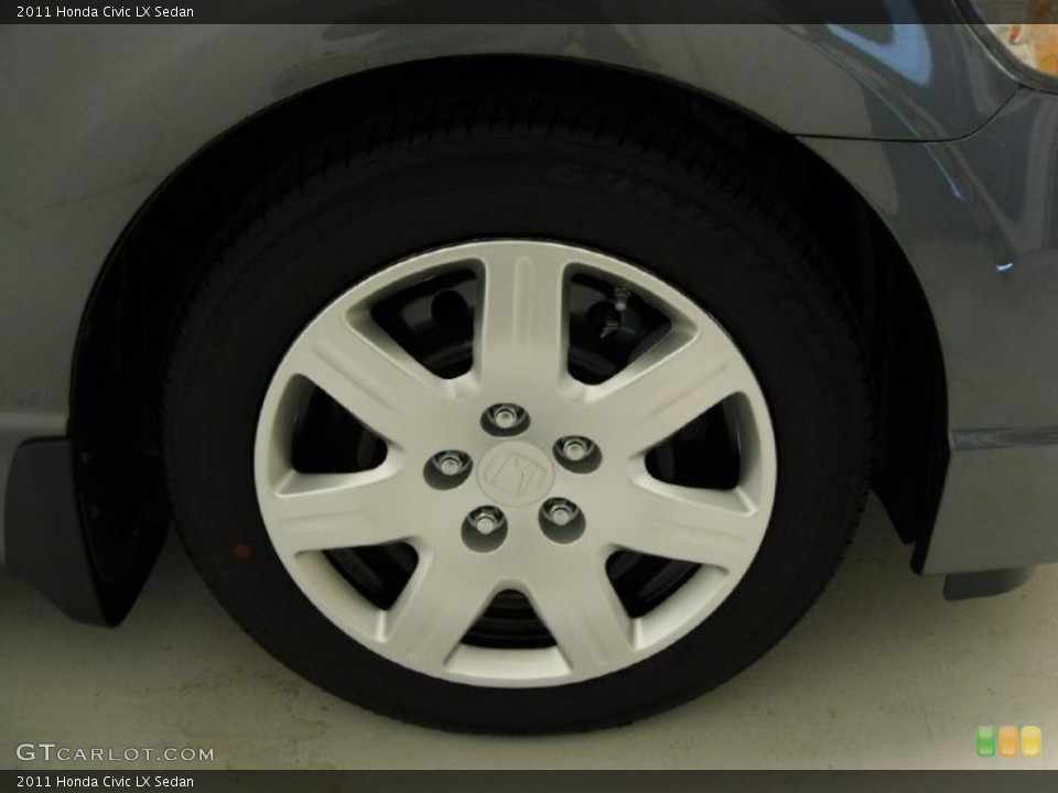 2011 Honda Civic LX Sedan Wheel and Tire Photo #37330043