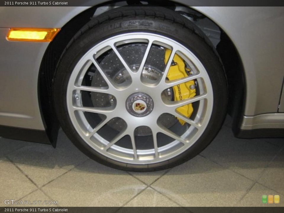 2011 Porsche 911 Turbo S Cabriolet Wheel and Tire Photo #37410582