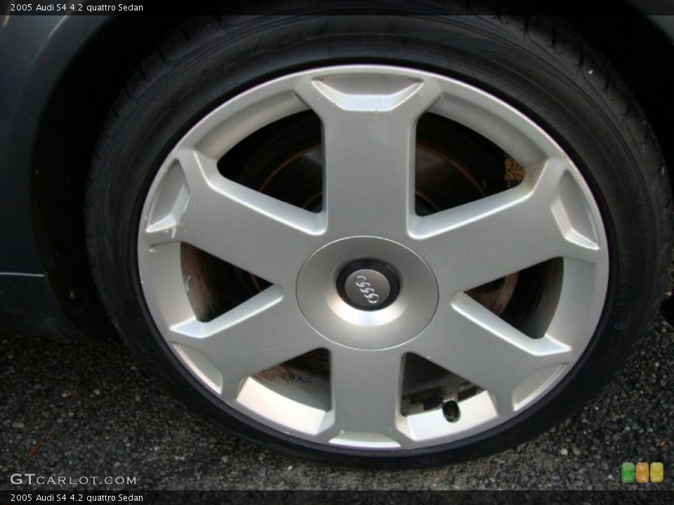 2005 Audi S4 4.2 quattro Sedan Wheel and Tire Photo #37441486