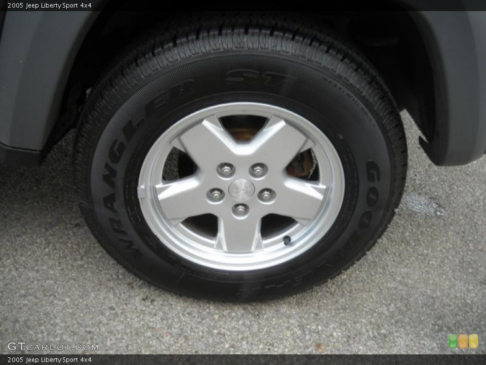 2005 Jeep Liberty Sport 4x4 Wheel and Tire Photo #37494264