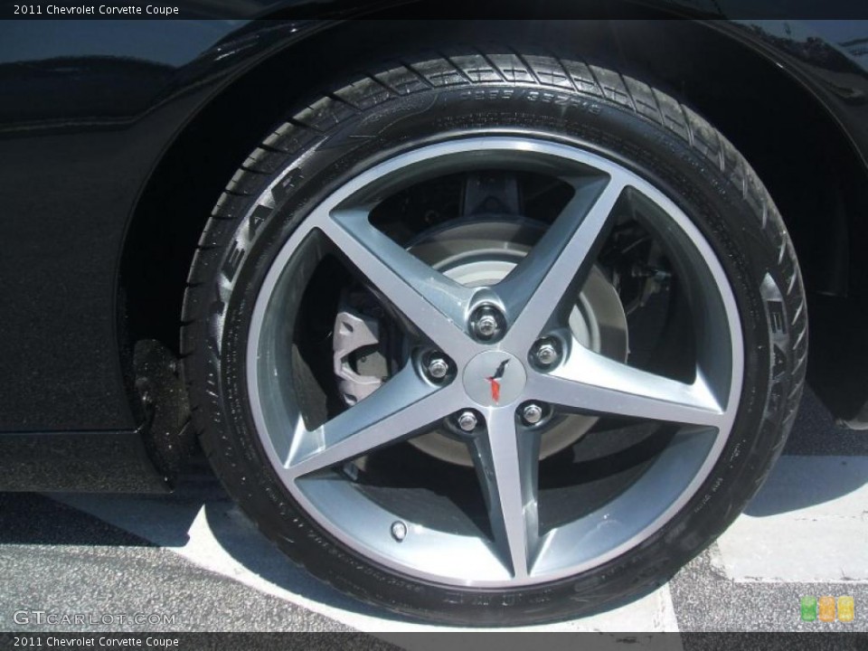 2011 Chevrolet Corvette Coupe Wheel and Tire Photo #37526435