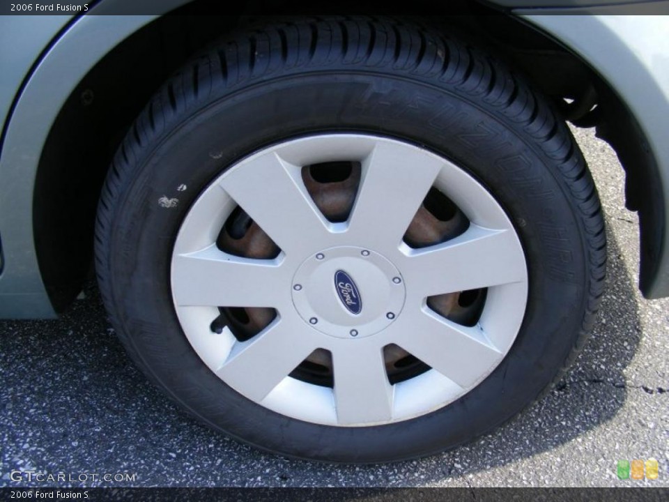 2006 Ford Fusion S Wheel and Tire Photo #37657258
