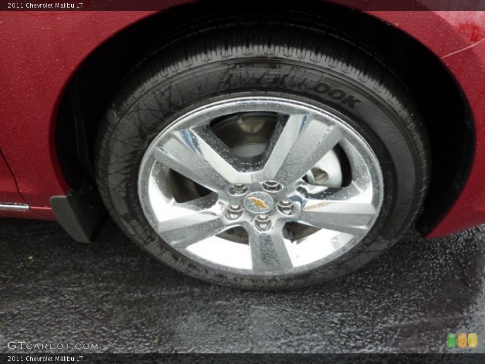 2011 Chevrolet Malibu LT Wheel and Tire Photo #37682206