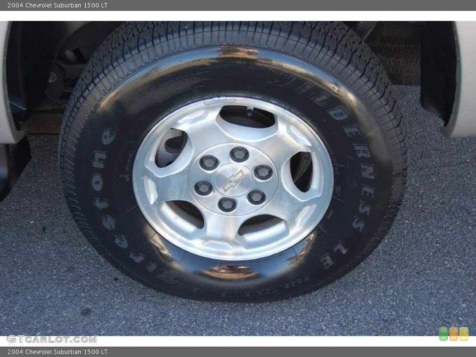 2004 Chevrolet Suburban 1500 LT Wheel and Tire Photo #37728571
