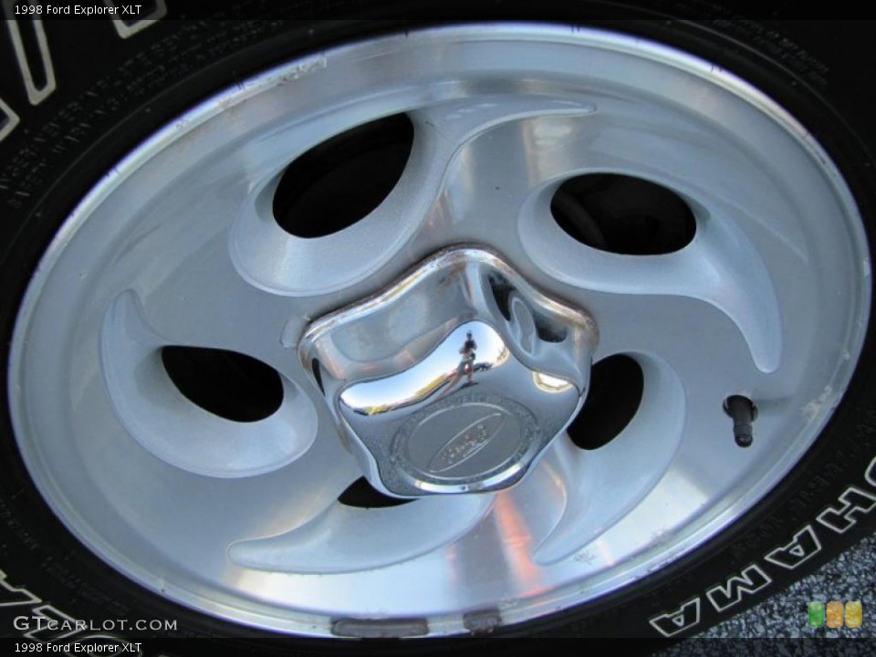 1998 Ford Explorer XLT Wheel and Tire Photo #37800908