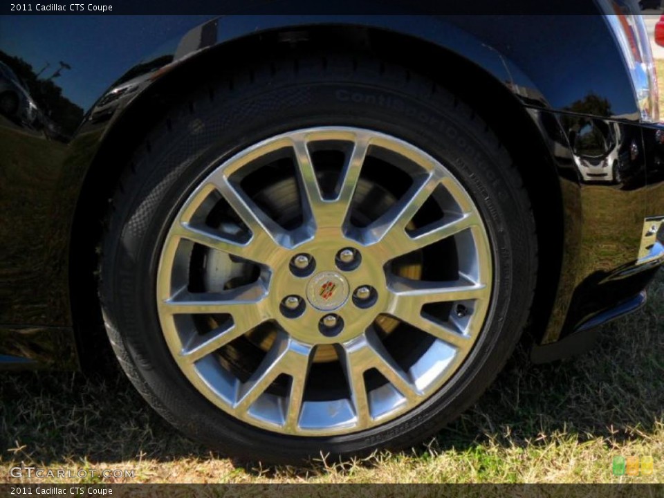 2011 Cadillac CTS Coupe Wheel and Tire Photo #37809740