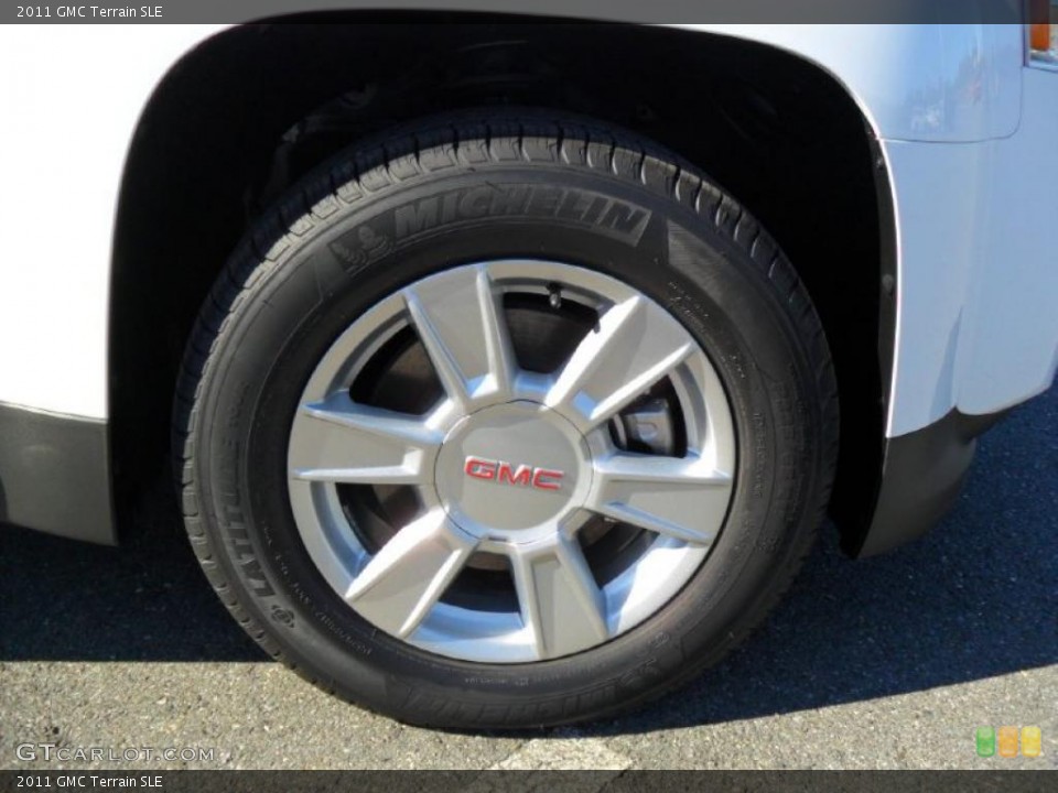 2011 GMC Terrain SLE Wheel and Tire Photo #37813420