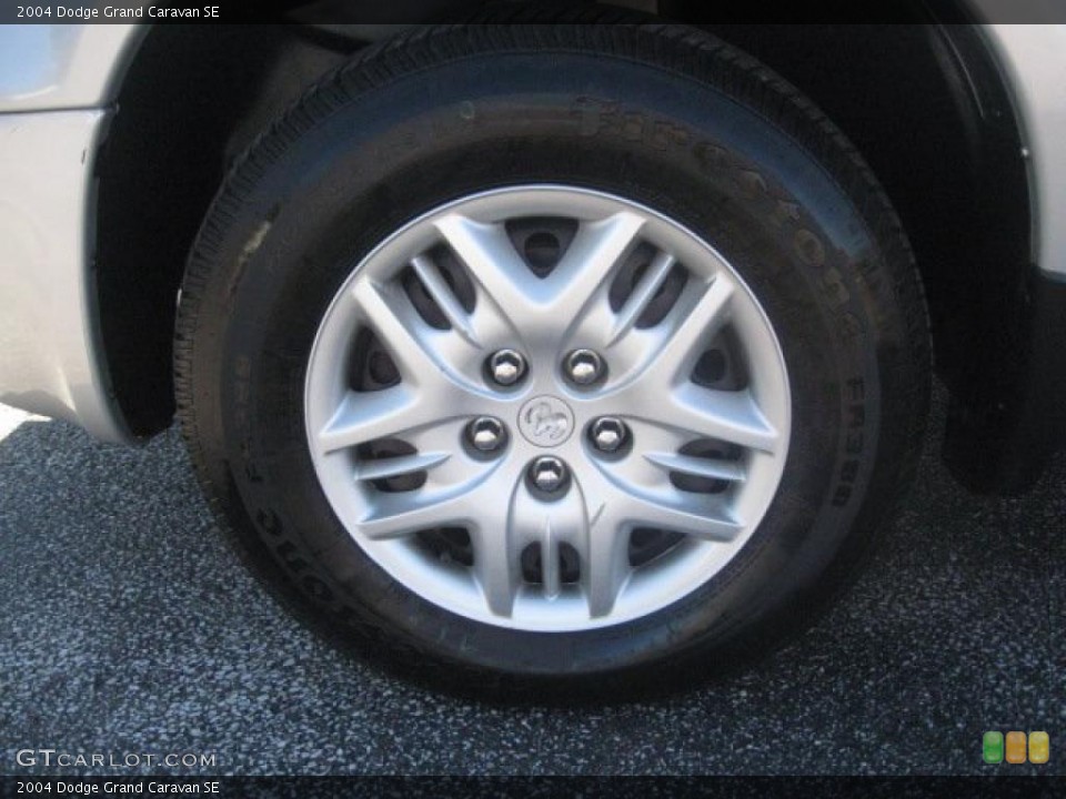 2004 Dodge Grand Caravan SE Wheel and Tire Photo #37864287