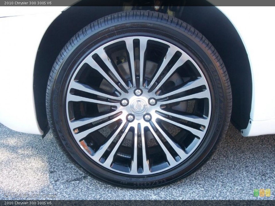 2010 Chrysler 300 300S V6 Wheel and Tire Photo #37864711
