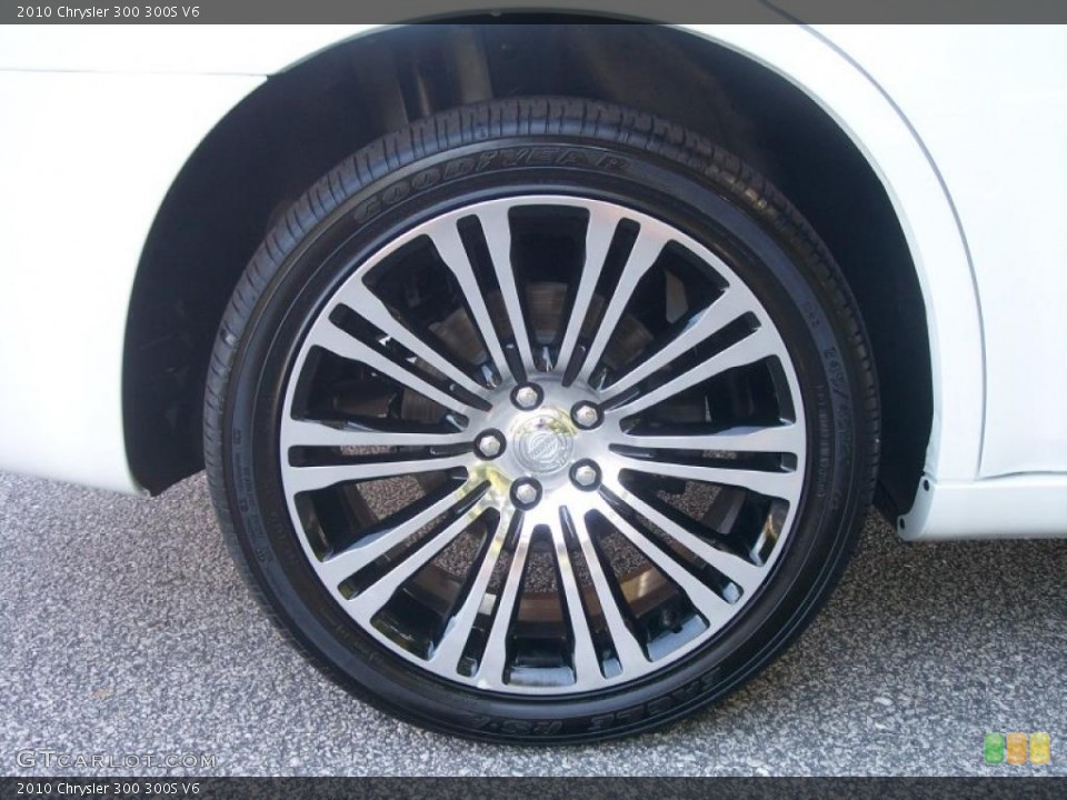 2010 Chrysler 300 300S V6 Wheel and Tire Photo #37864787