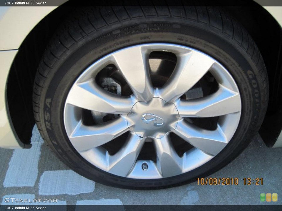 2007 Infiniti M 35 Sedan Wheel and Tire Photo #37881424