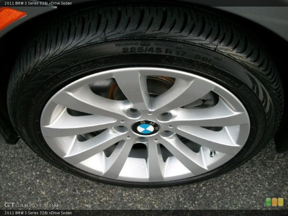 2011 BMW 3 Series 328i xDrive Sedan Wheel and Tire Photo #37881588