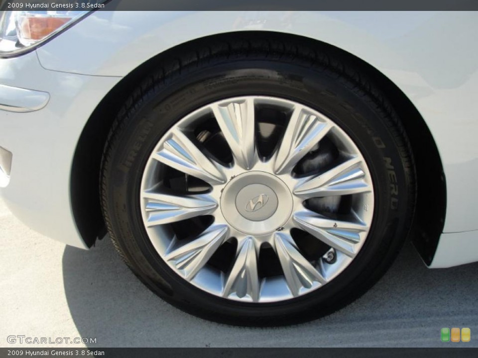 2009 Hyundai Genesis 3.8 Sedan Wheel and Tire Photo #37897379