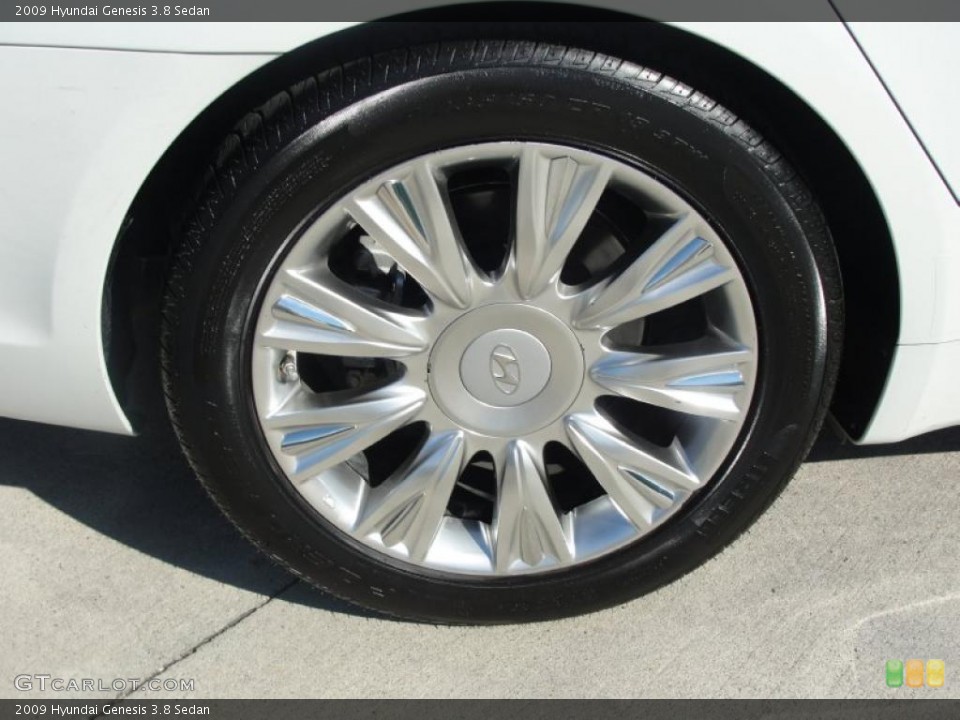 2009 Hyundai Genesis 3.8 Sedan Wheel and Tire Photo #37897407