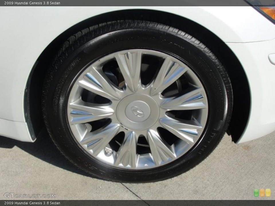 2009 Hyundai Genesis 3.8 Sedan Wheel and Tire Photo #37897423