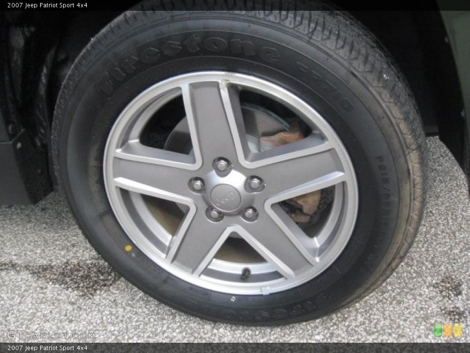 2007 Jeep Patriot Sport 4x4 Wheel and Tire Photo #37902443
