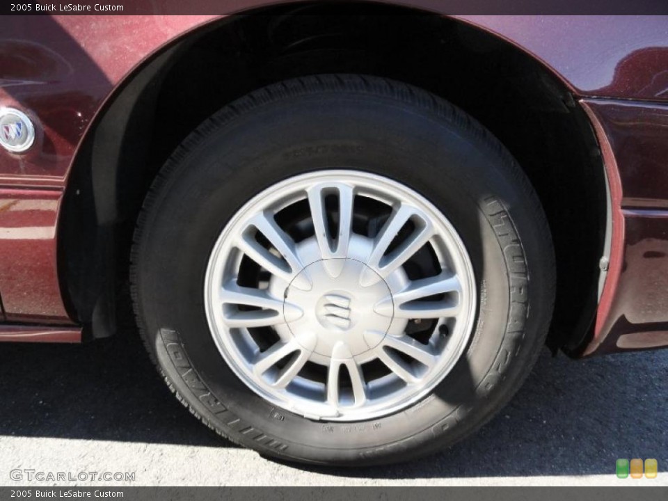 2005 Buick LeSabre Custom Wheel and Tire Photo #37906863