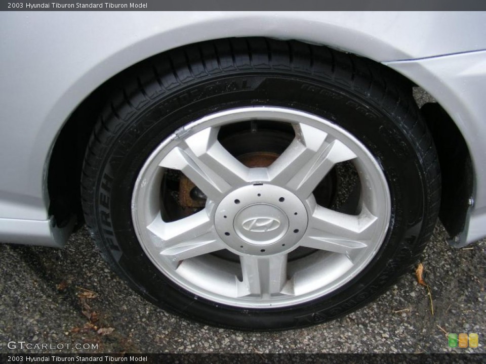 2003 Hyundai Tiburon  Wheel and Tire Photo #37917954