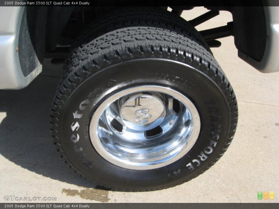 2005 Dodge Ram 3500 SLT Quad Cab 4x4 Dually Wheel and Tire Photo #37921582