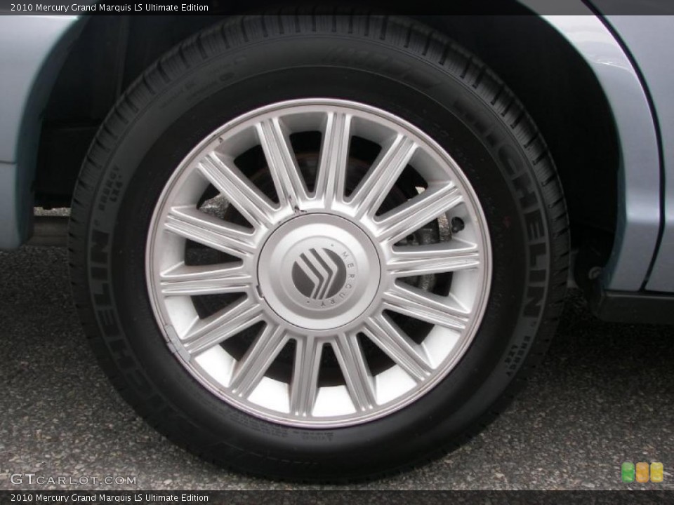 2010 Mercury Grand Marquis LS Ultimate Edition Wheel and Tire Photo #37930490