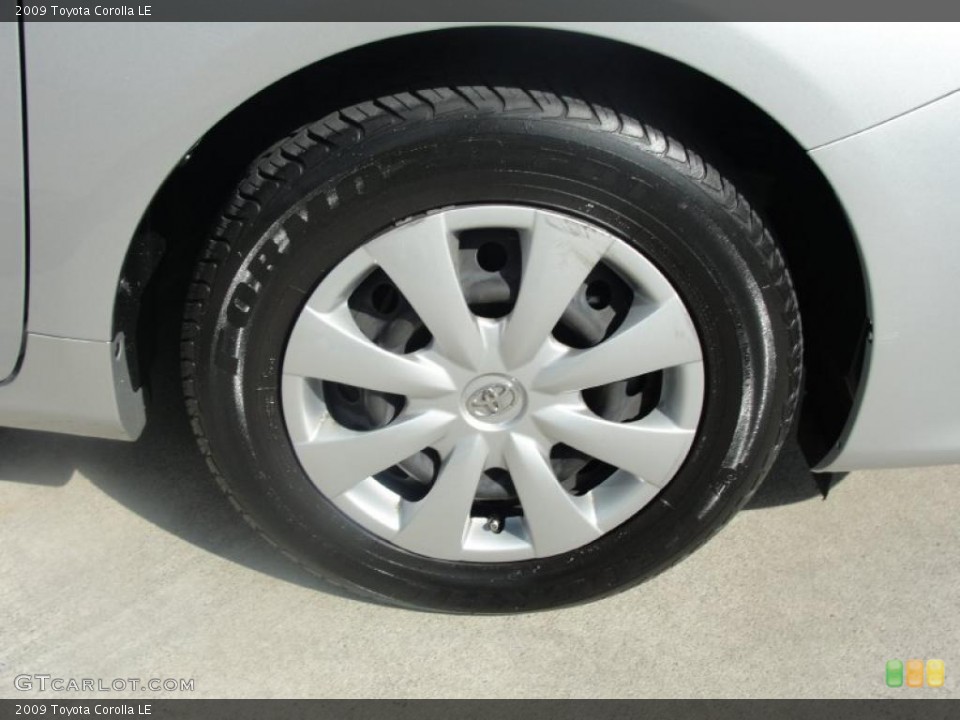 2009 Toyota Corolla LE Wheel and Tire Photo #37939462