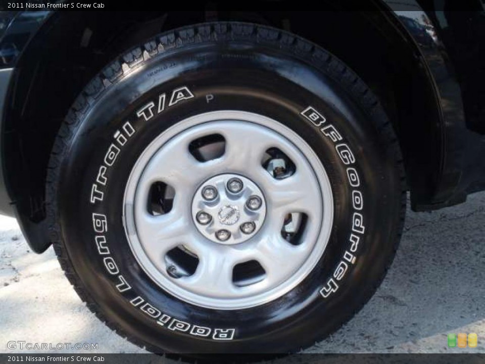 2011 Nissan Frontier S Crew Cab Wheel and Tire Photo #37946724