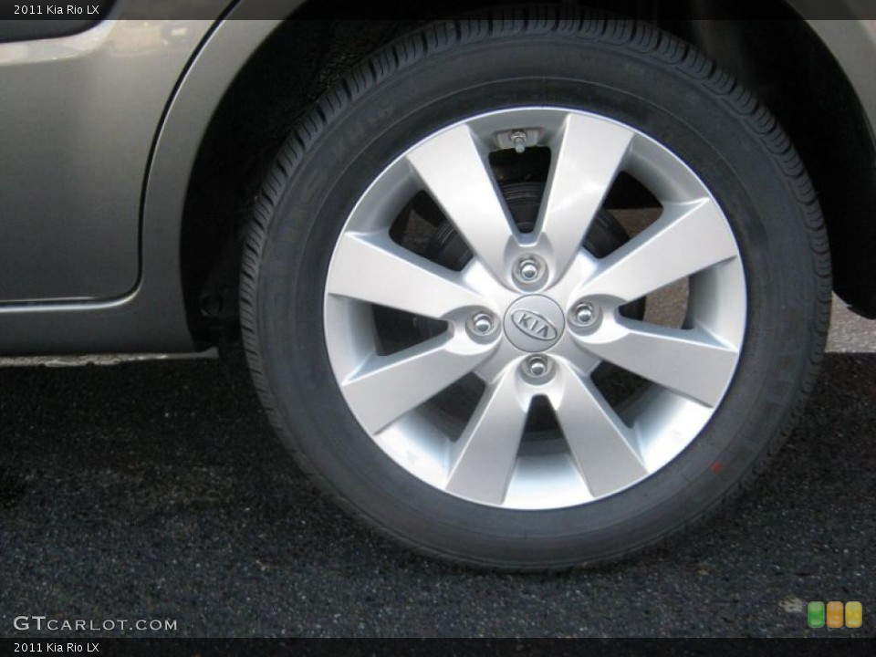 2011 Kia Rio LX Wheel and Tire Photo #37963560