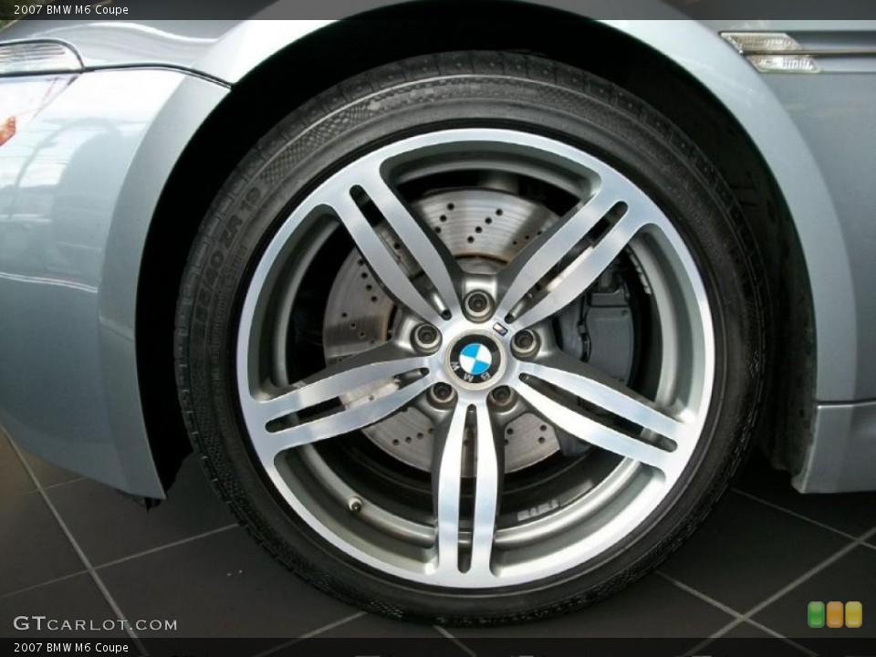 2007 BMW M6 Coupe Wheel and Tire Photo #37990309
