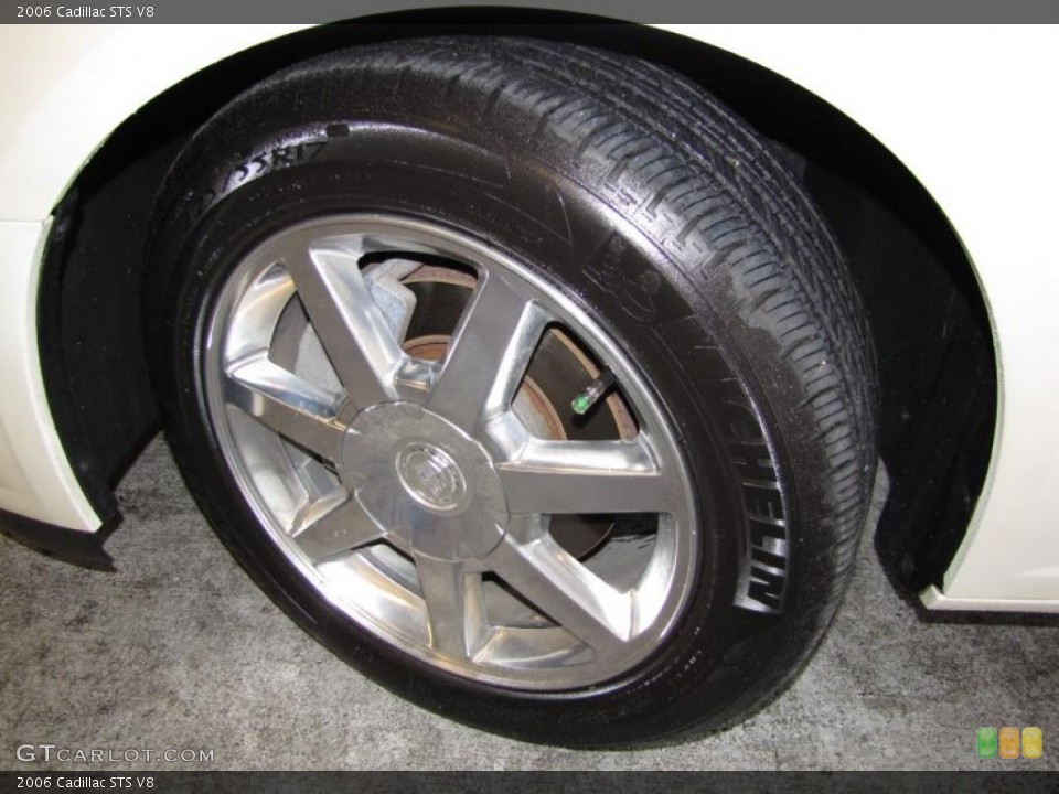 2006 Cadillac STS V8 Wheel and Tire Photo #37994133