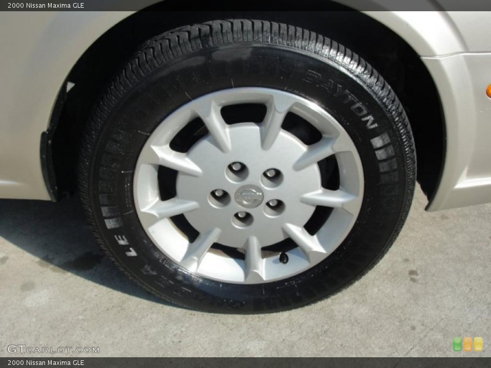 2000 Nissan Maxima Wheels and Tires