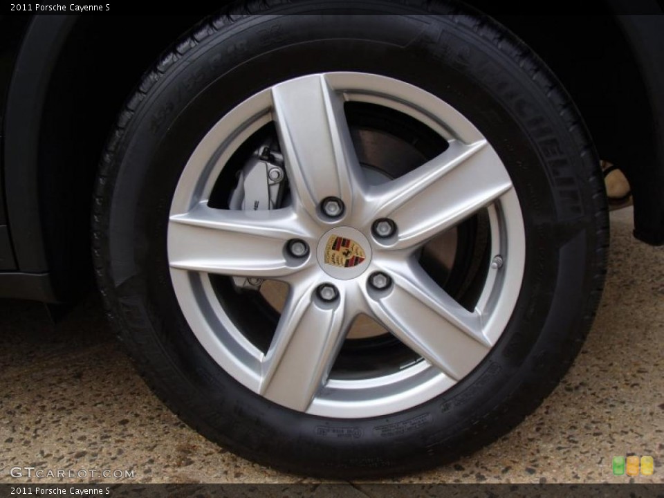 2011 Porsche Cayenne S Wheel and Tire Photo #38002394