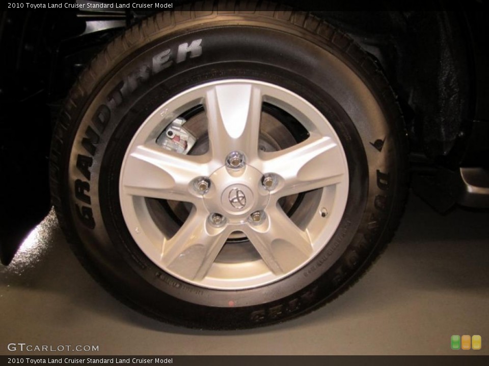 2010 Toyota Land Cruiser  Wheel and Tire Photo #38035121