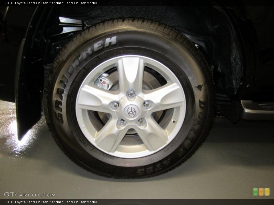 2010 Toyota Land Cruiser  Wheel and Tire Photo #38035137