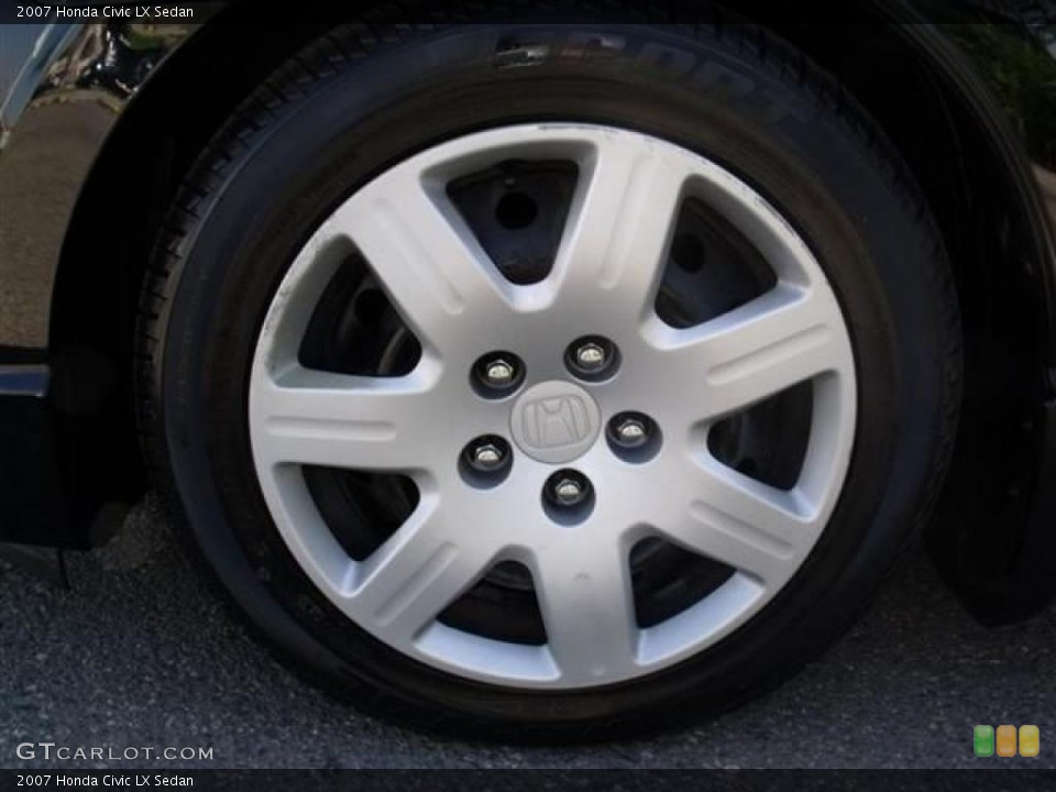2007 Honda Civic LX Sedan Wheel and Tire Photo #38046628