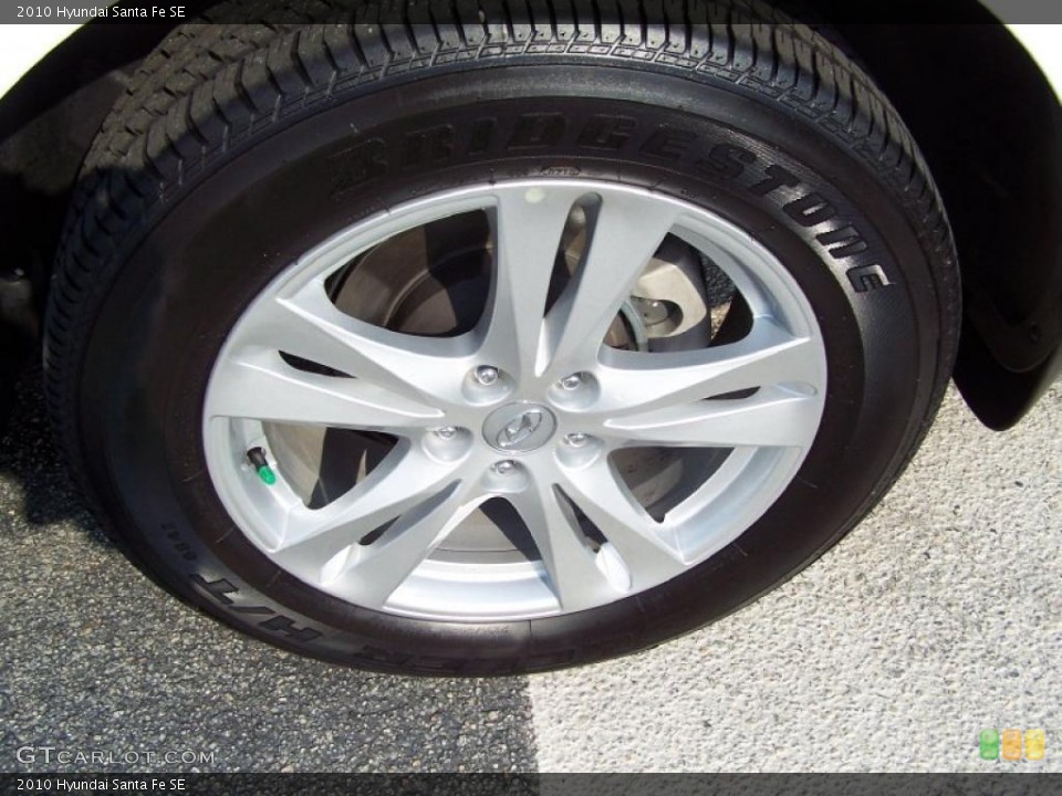 2010 Hyundai Santa Fe SE Wheel and Tire Photo #38051626