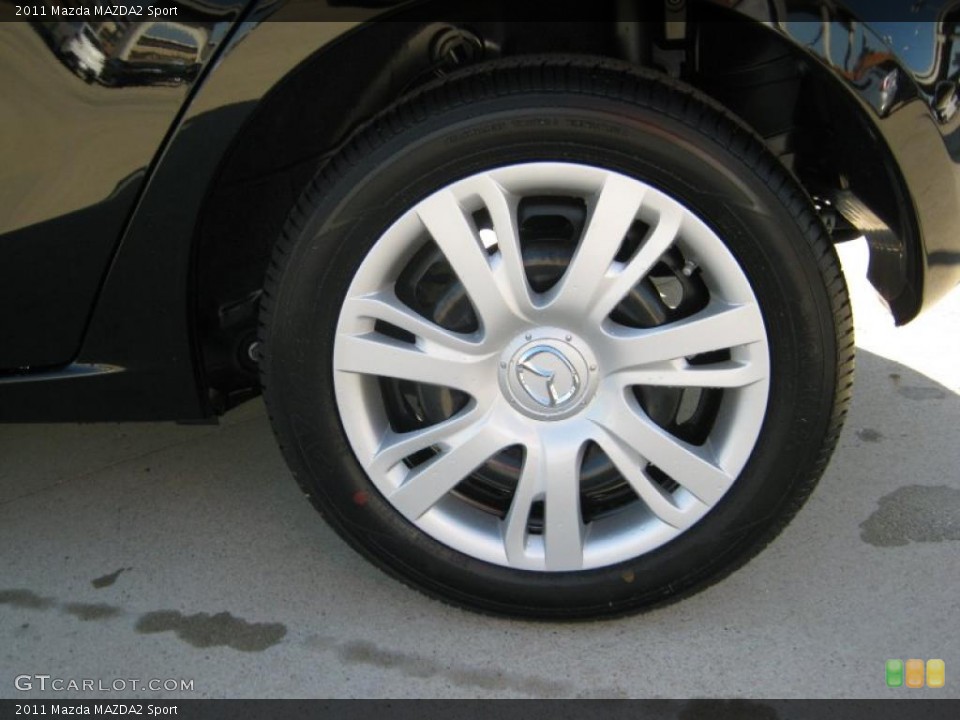 2011 Mazda MAZDA2 Sport Wheel and Tire Photo #38059674