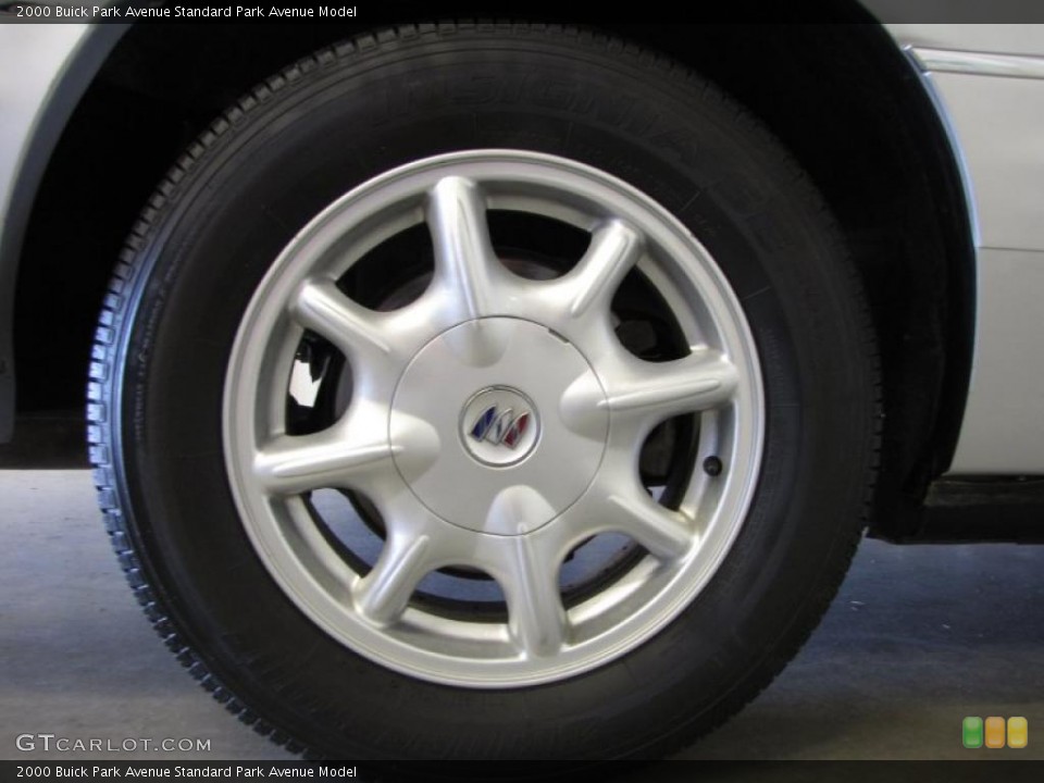 2000 Buick Park Avenue  Wheel and Tire Photo #38071529