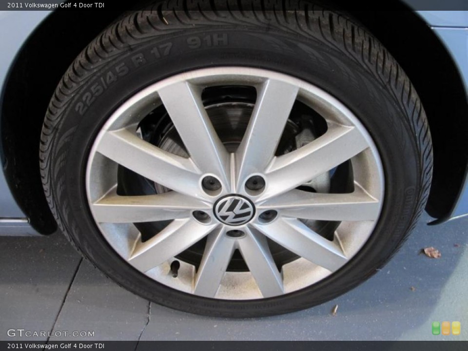 2011 Volkswagen Golf 4 Door TDI Wheel and Tire Photo #38093812