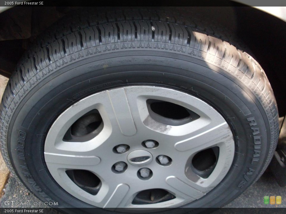 2005 Ford Freestar SE Wheel and Tire Photo #38113611