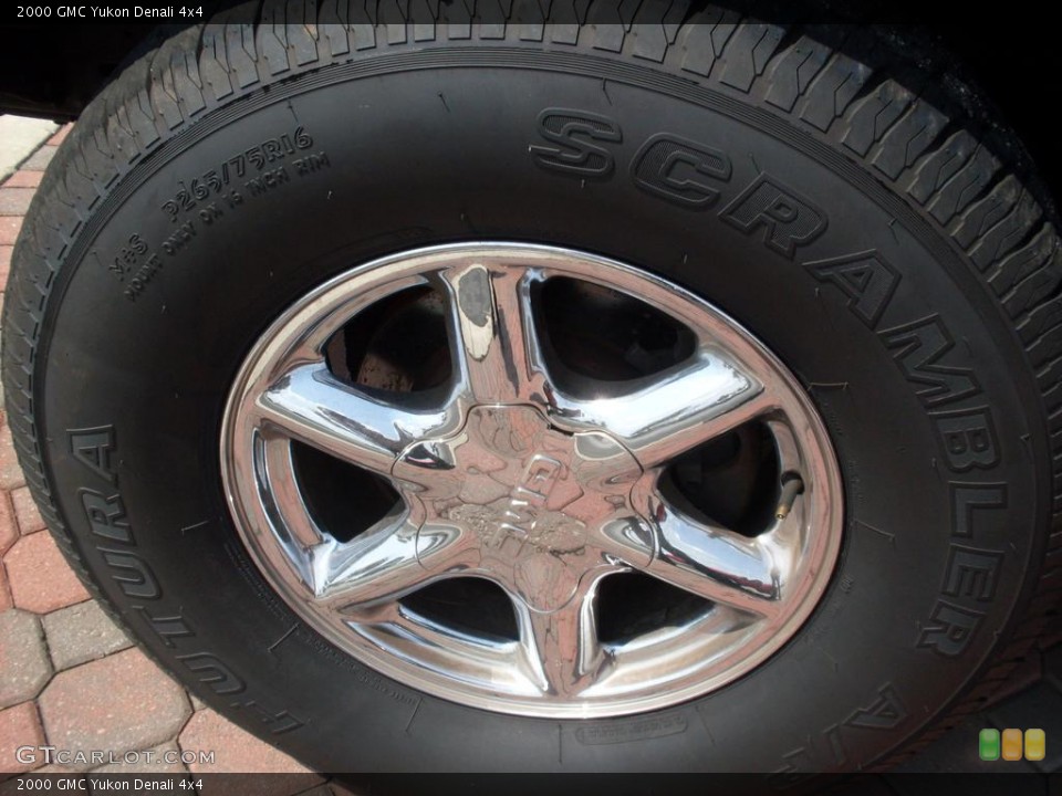 2000 GMC Yukon Denali 4x4 Wheel and Tire Photo #38120135