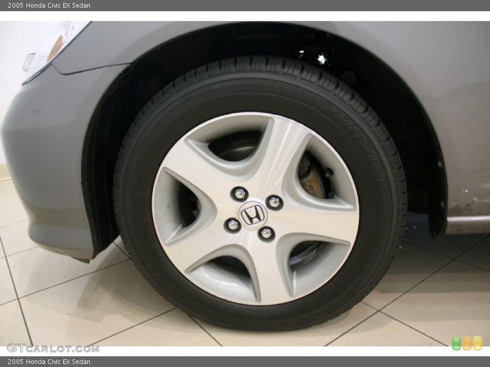 2005 Honda Civic EX Sedan Wheel and Tire Photo #38121579