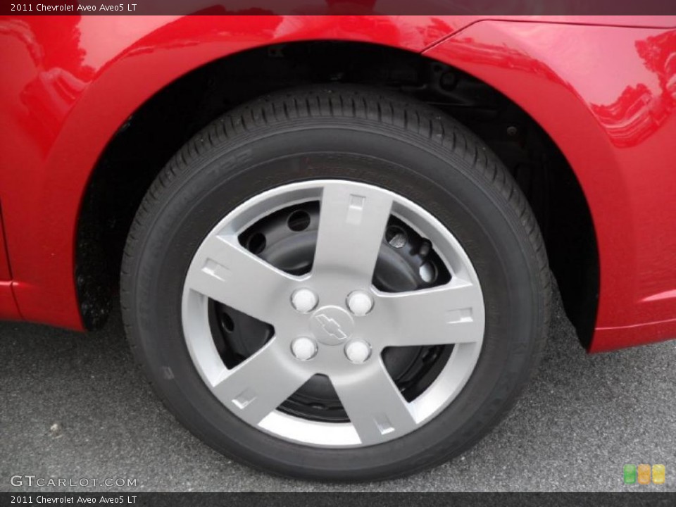 2011 Chevrolet Aveo Aveo5 LT Wheel and Tire Photo #38135598
