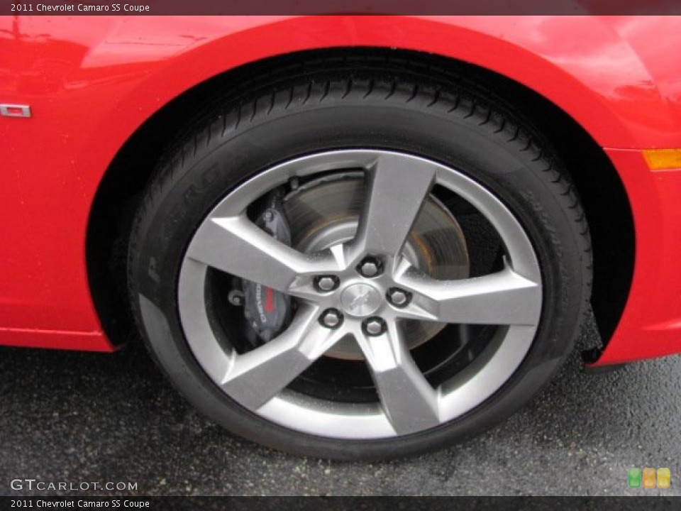 2011 Chevrolet Camaro SS Coupe Wheel and Tire Photo #38145259