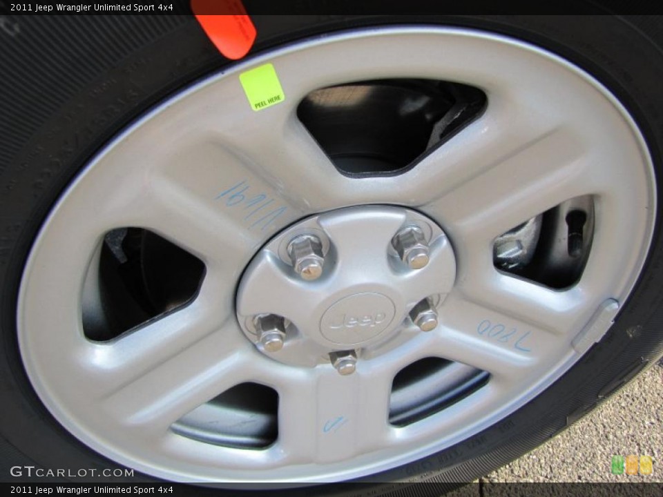 2011 Jeep Wrangler Unlimited Sport 4x4 Wheel and Tire Photo #38162533