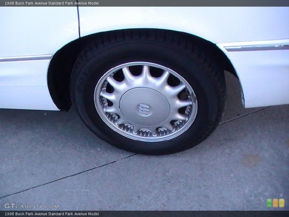1998 Buick Park Avenue  Wheel and Tire Photo #38203632