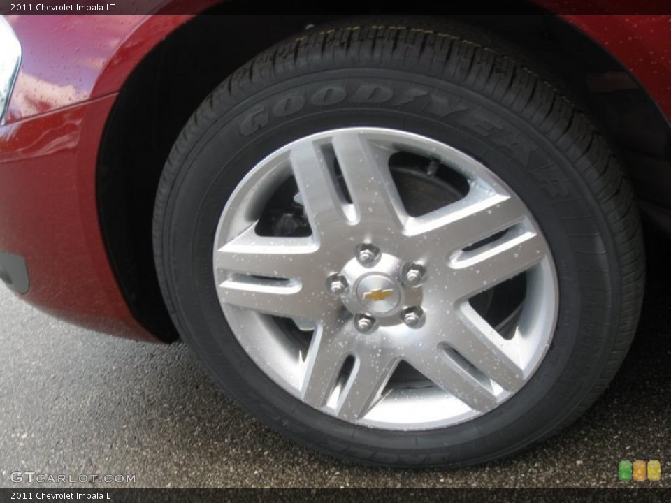 2011 Chevrolet Impala LT Wheel and Tire Photo #38215904