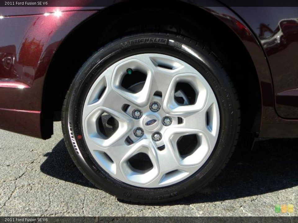 2011 Ford Fusion SE V6 Wheel and Tire Photo #38238699