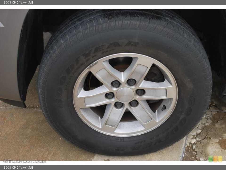 2008 GMC Yukon SLE Wheel and Tire Photo #38245883