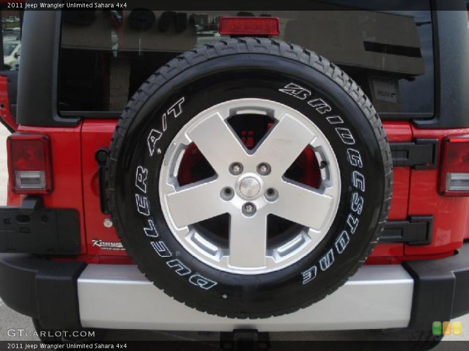 2011 Jeep Wrangler Unlimited Sahara 4x4 Wheel and Tire Photo #38257331