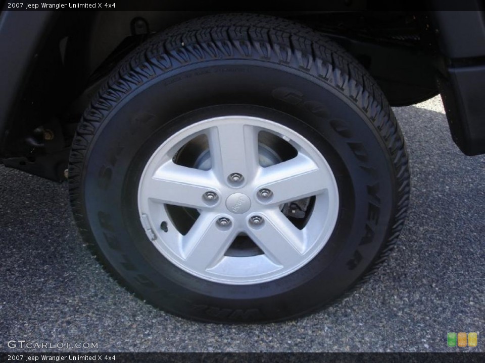 2007 Jeep Wrangler Unlimited X 4x4 Wheel and Tire Photo #38271964